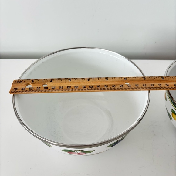 Villeroy & Boch Vintage SET OF TWO French Garden Metal serving Mixing Bowls - Picture 16 of 17